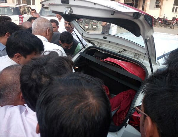 renowned industrialist daughter killed in road accident on birthday