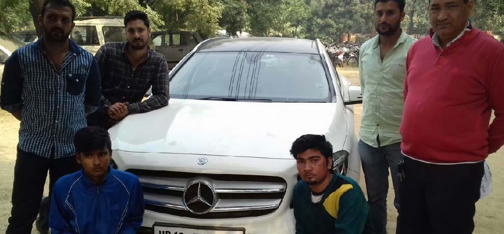 Doctor's car robbed on the highway