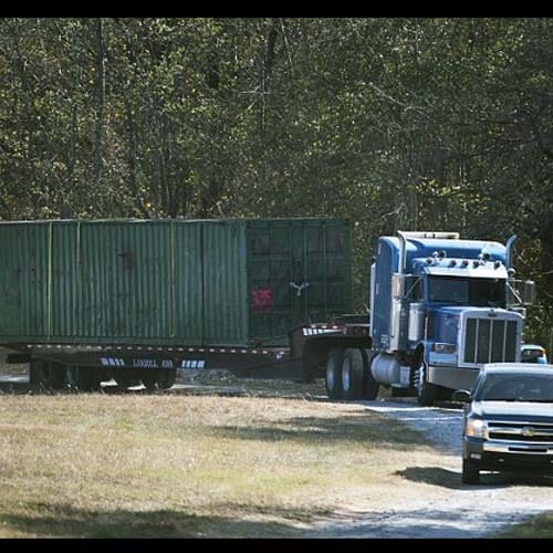serial killer tortured a girl in ship container for two months in america