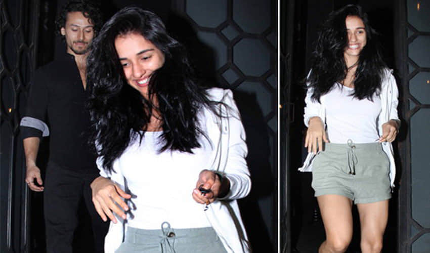 tiger shroff and disha patani doing late night party