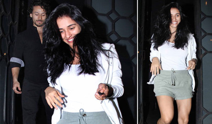 tiger shroff and disha patani doing late night party