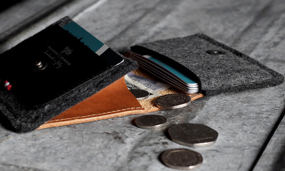 Things not to put in wallet