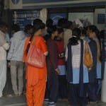 ATM से नोट निकालने वालों के लिए राहत