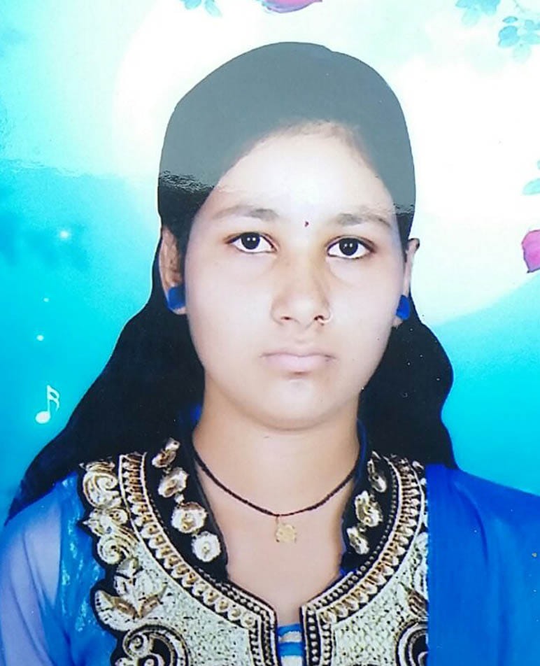 Student's body was found hanging from the latch in place