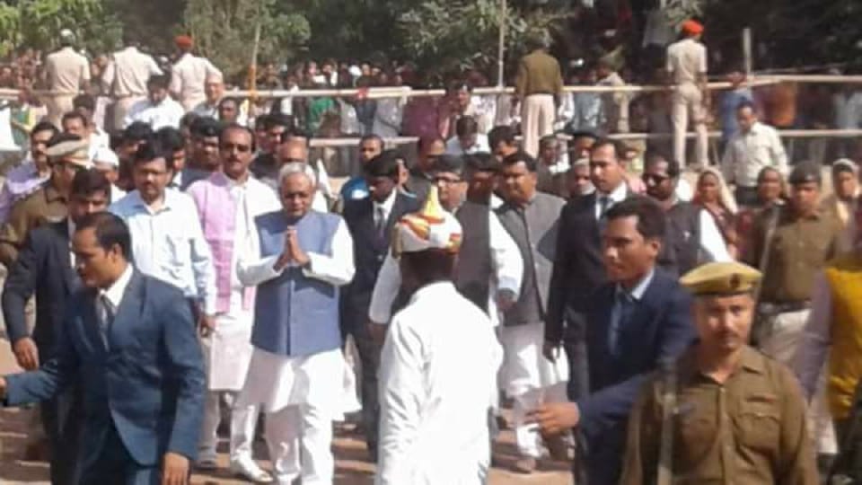 bihar cm nitish kumar again support note ban