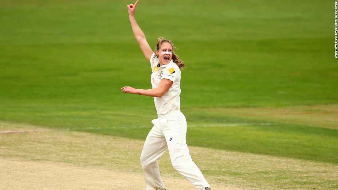 ellyse perry who represented australia in ICC and FIFA world cup