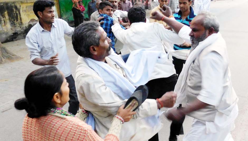 fake husband beaten by public