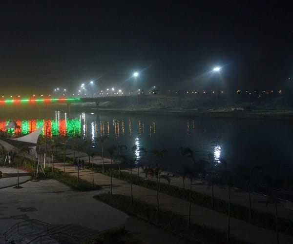  pics of gomati river front.