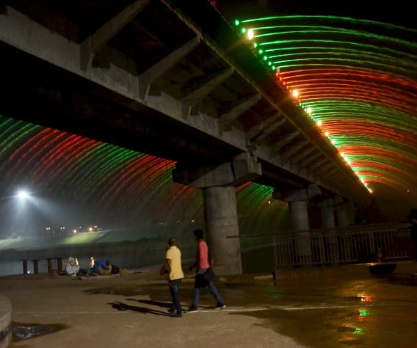  pics of gomati river front.