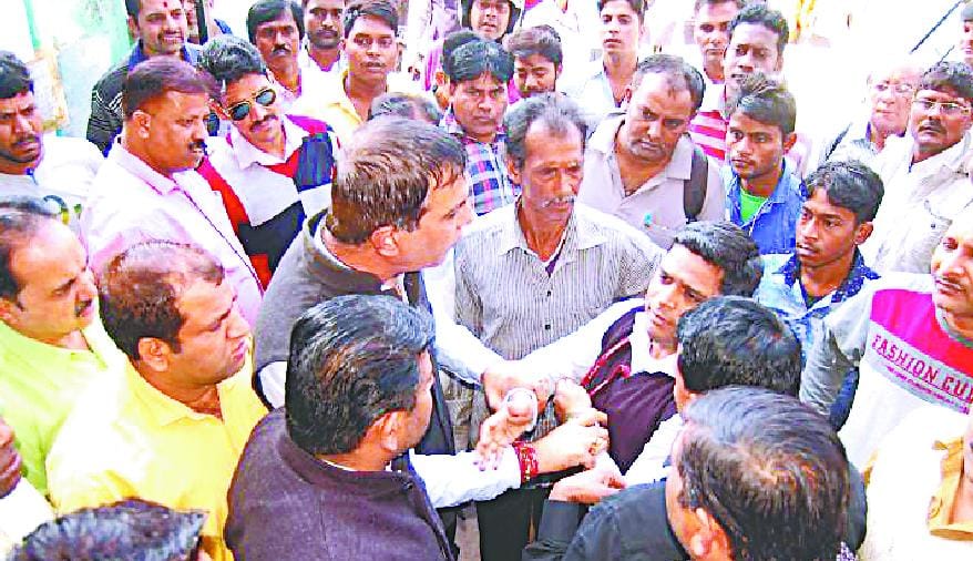 Banks and ATMs in the eighth day there was also relief to consumers