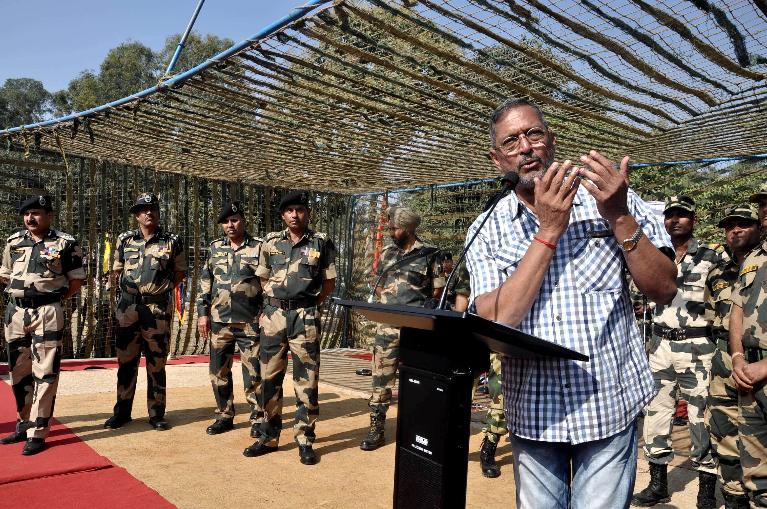 Nana patekar will go court against tanushree allegation