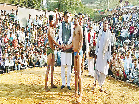 Ballu wrestler won the cirque