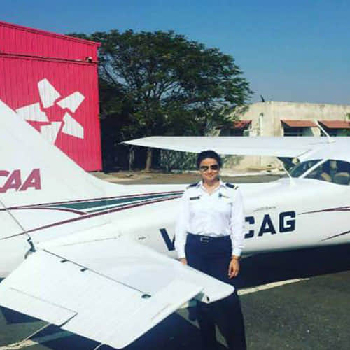 gul panag is now become a pilot