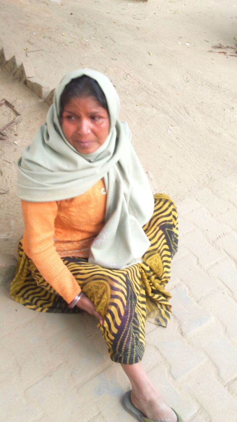 The woman's leg bone broken stampede, senseless