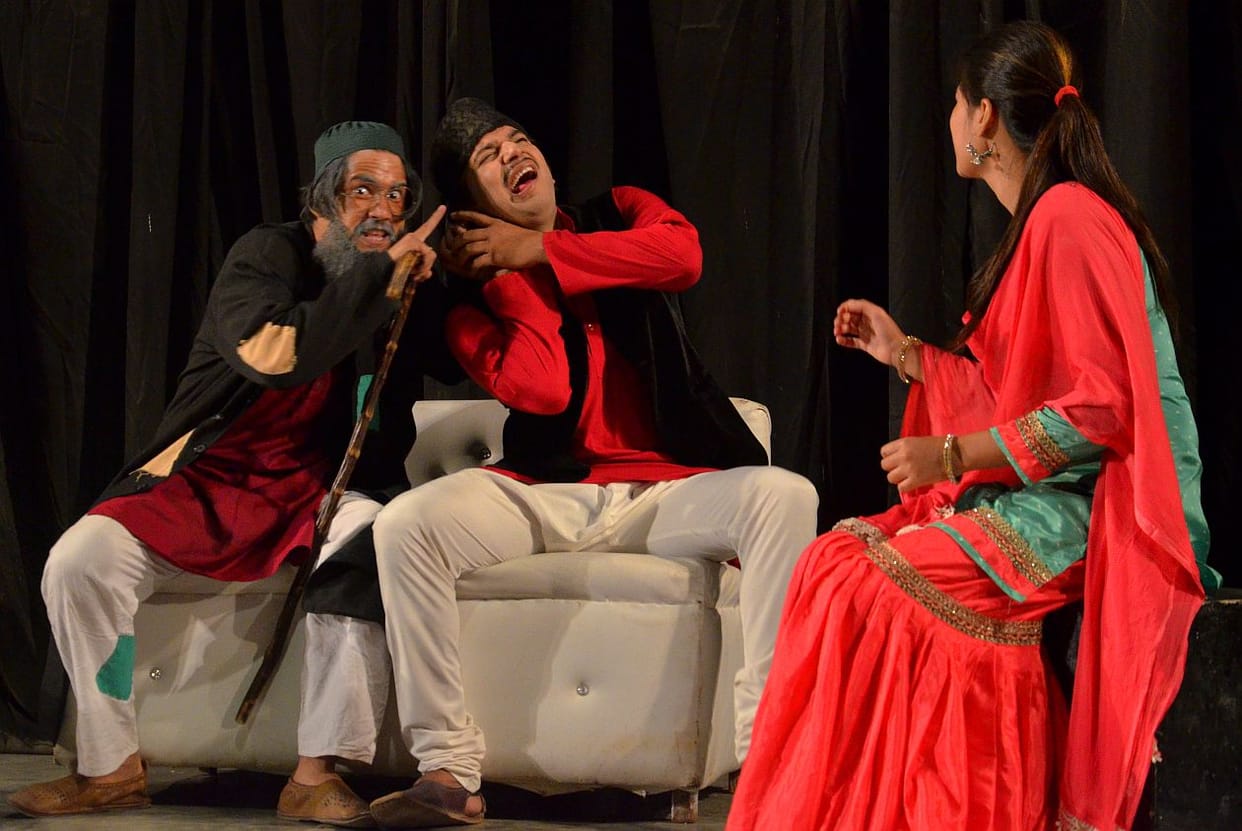 'Stingy Mian Crazy' by the laughter of laughter.