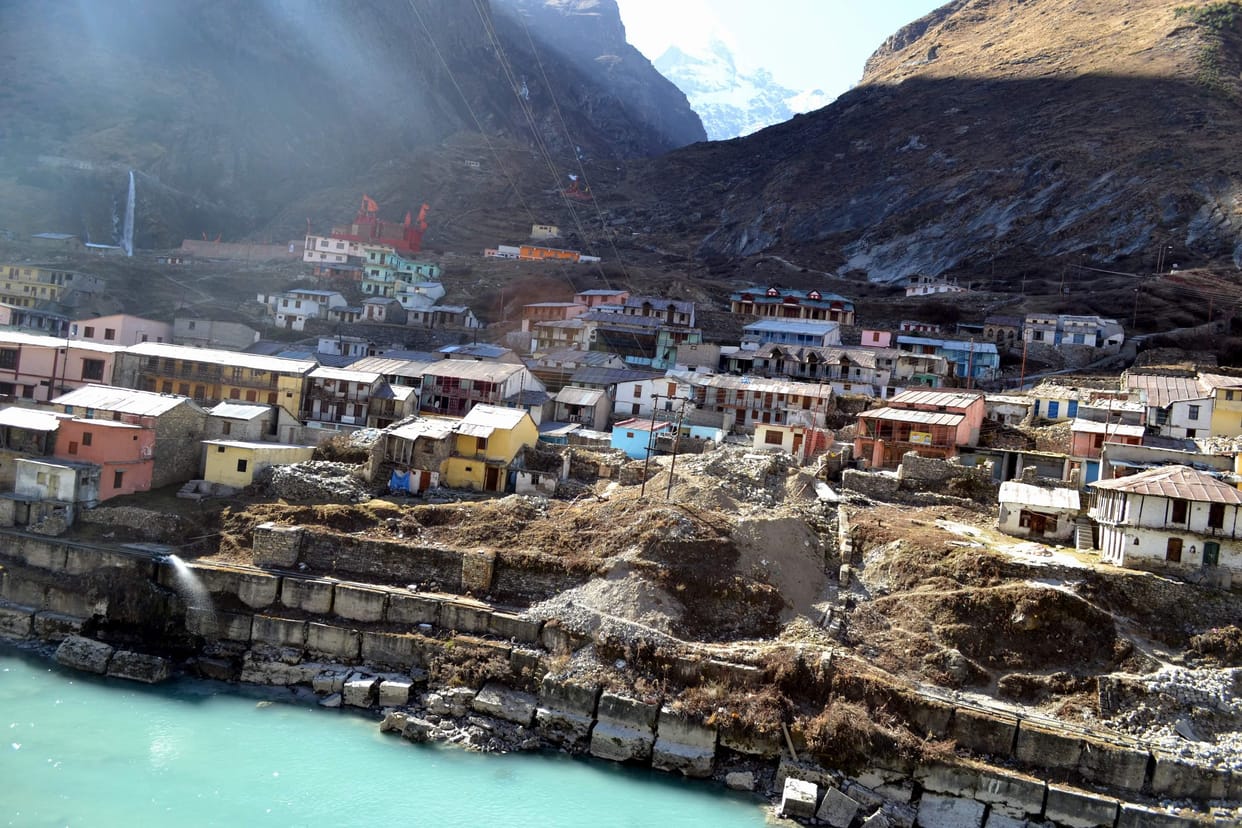 mana and bamni village after badrinath kapat close.