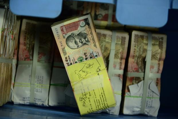 bag full of black money found in car in kaithal of haryana