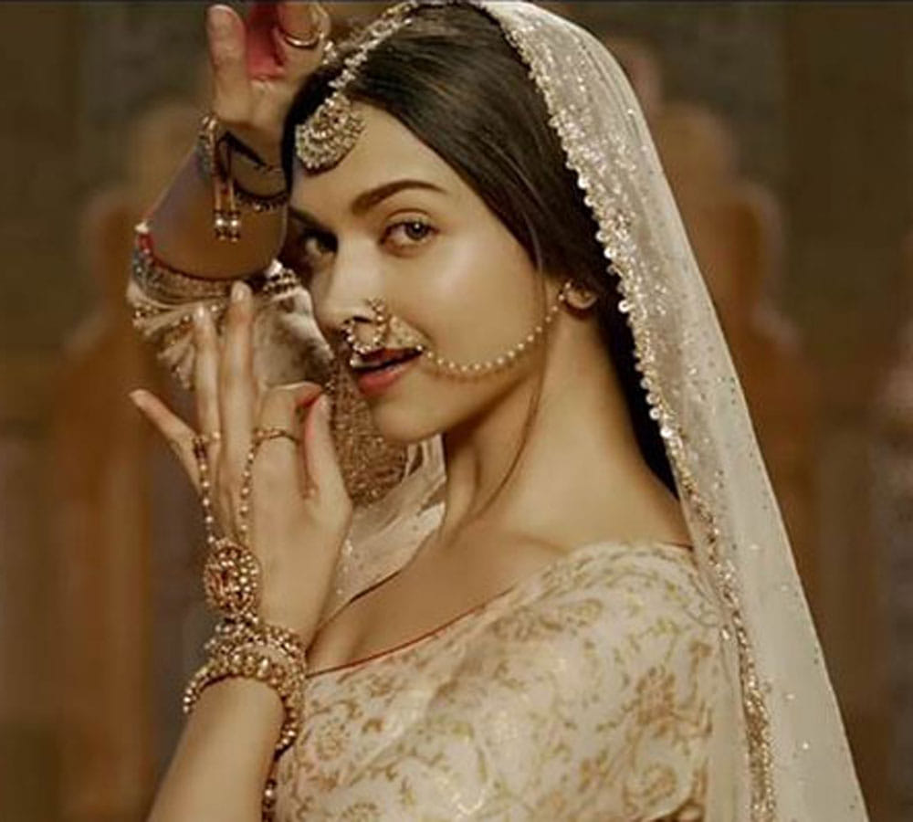 Shahid to sport heels to match Deepika's height in 'Padmavati' ?