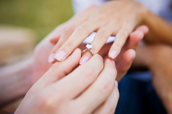 why should newly married couple wear diamond
