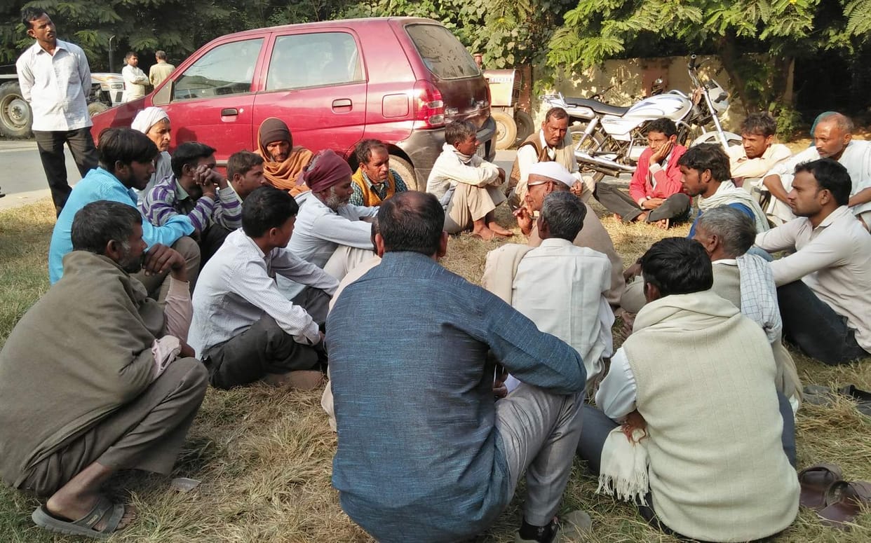 deadbody of young couple found on railway track