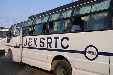 notes of 500 and 1000 are not being accepted in jammu and kashmir buses