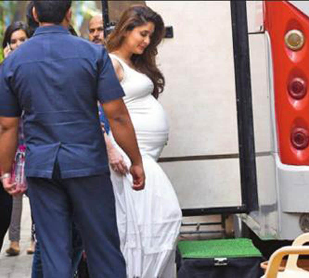 kareena kapoor new photoshoot for mag cover