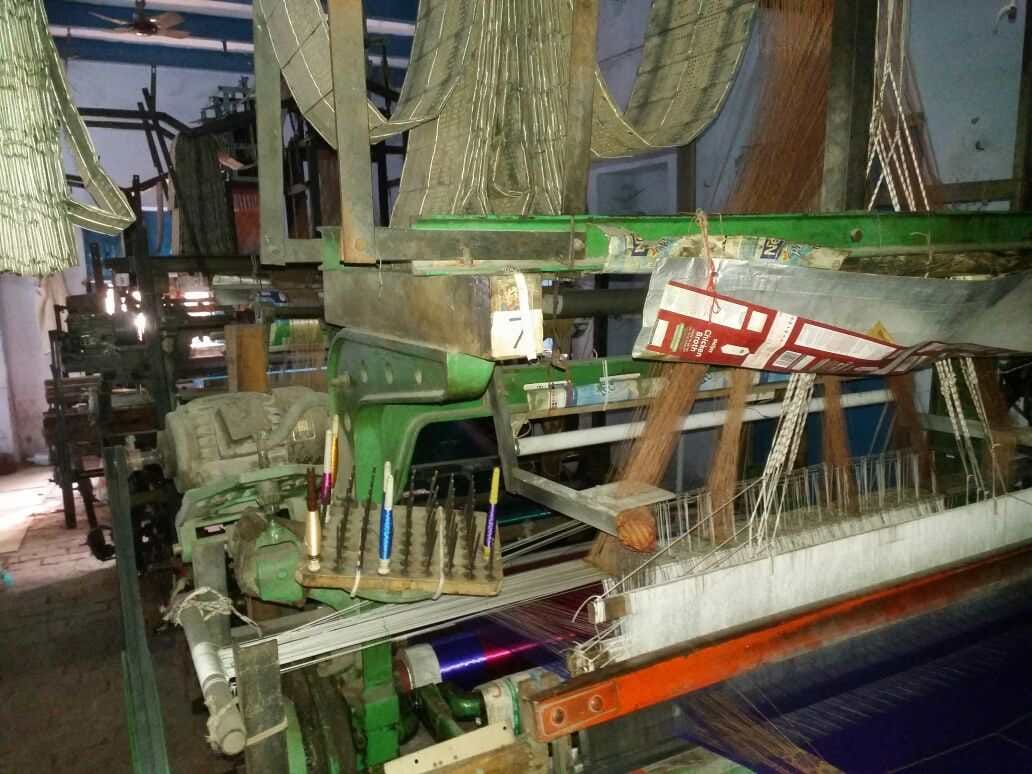 The looms were dim Ktr-putter