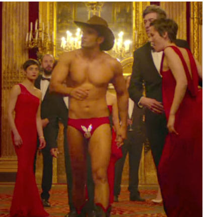 This actor has no qualms about physical nudity