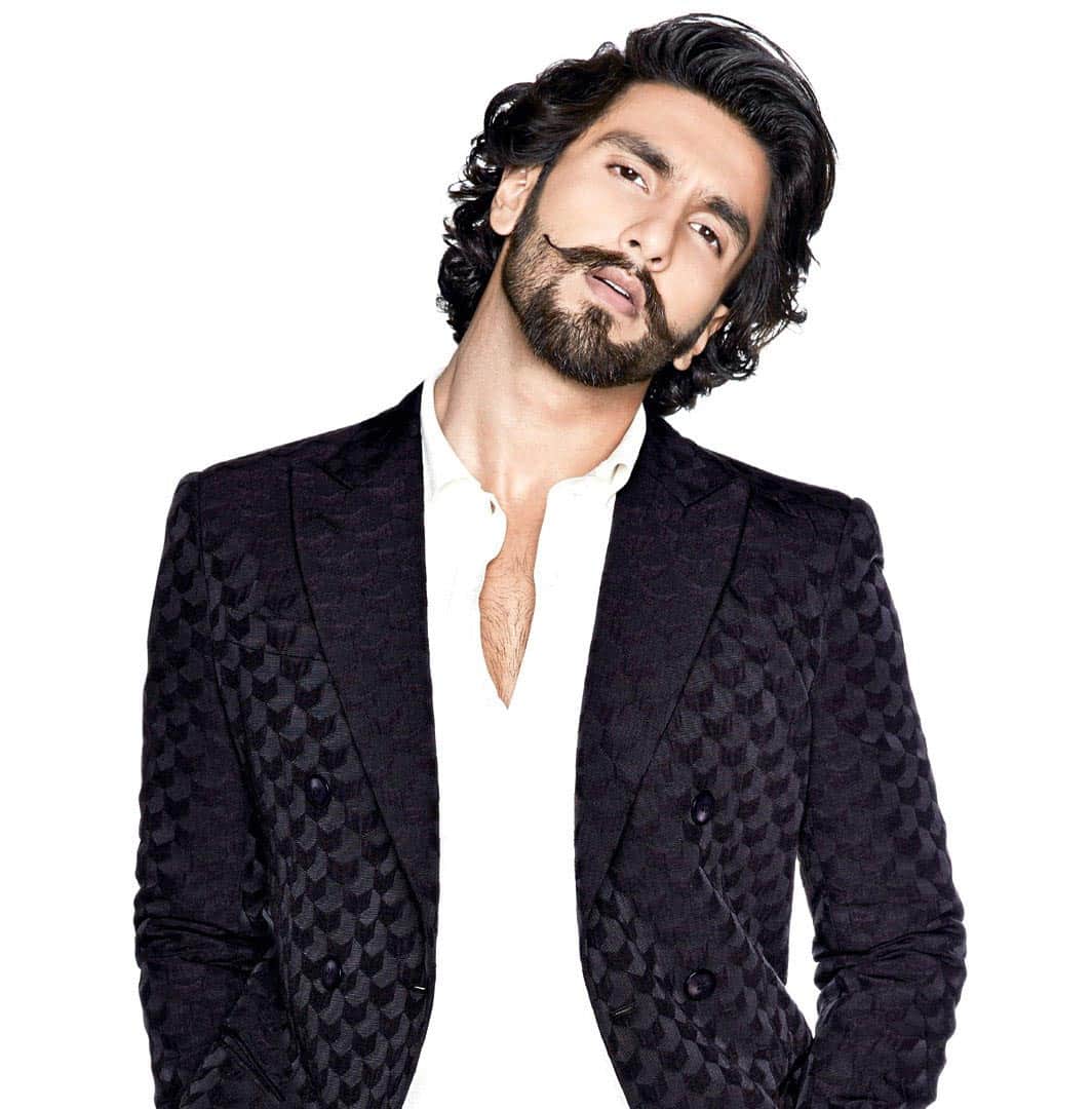 This actor has no qualms about physical nudity