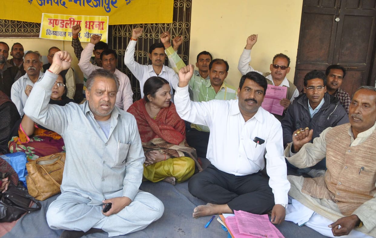 Teachers united for the old pension policy