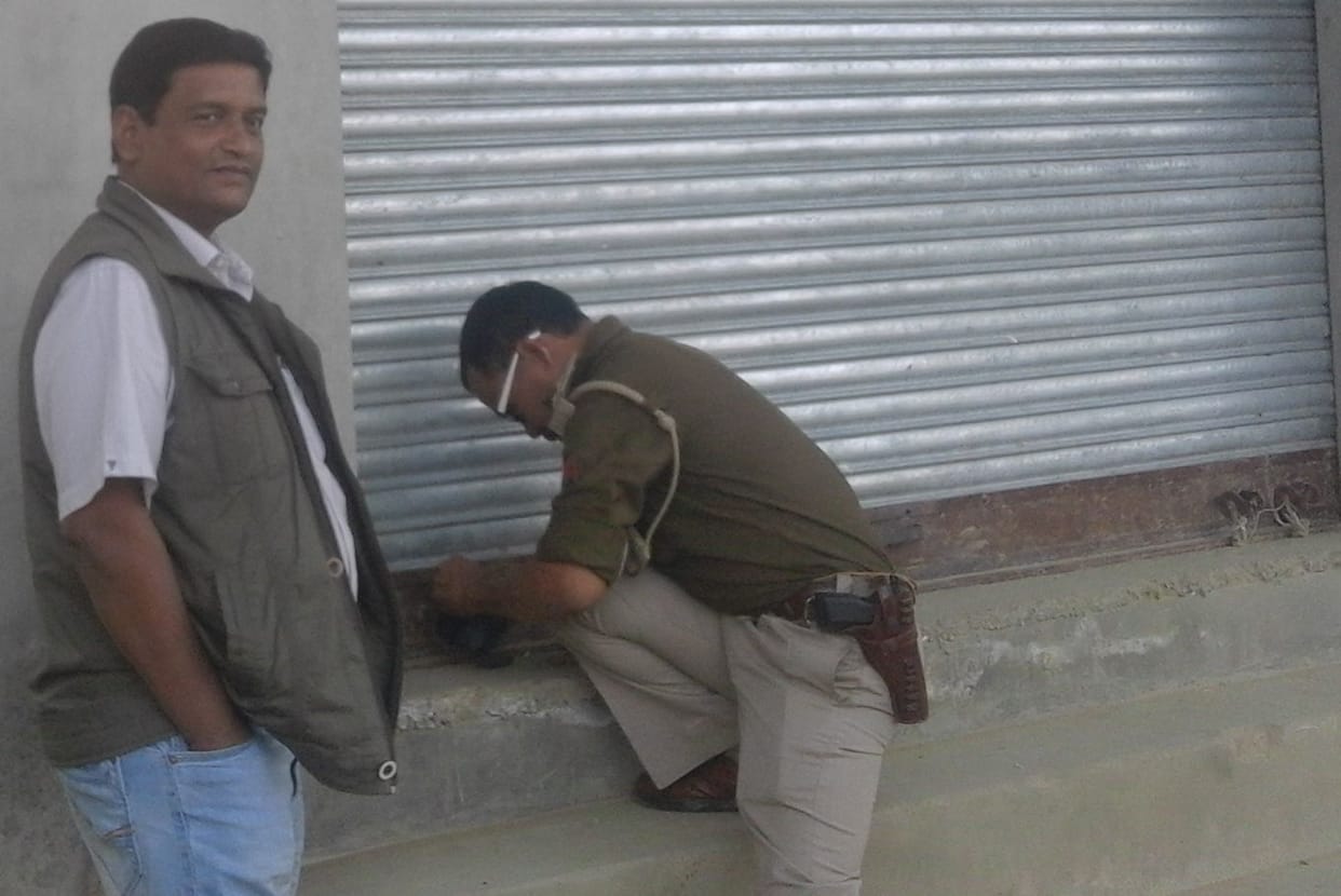 Deputy CMO jholachap fled before the raid
