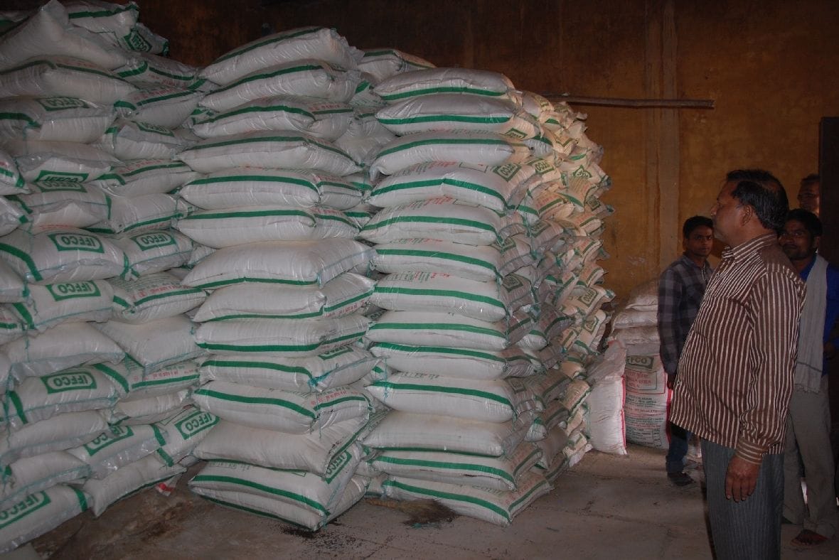 Full co-warehouse, the farmer missing