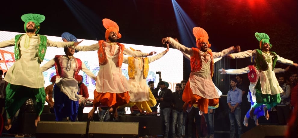 PU Festival Agaaz, student enjoyed Jasmine's performance