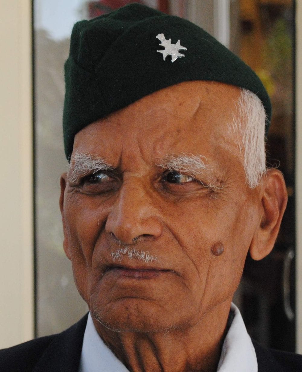 ex army man supports pm modi currency ban decision