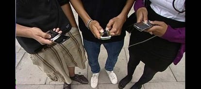 people using card to pay others and getting in response 