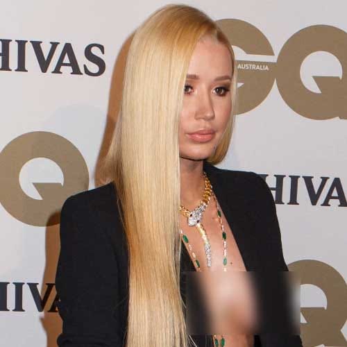 Wardrobe Malfunction Of  Iggy Azalea