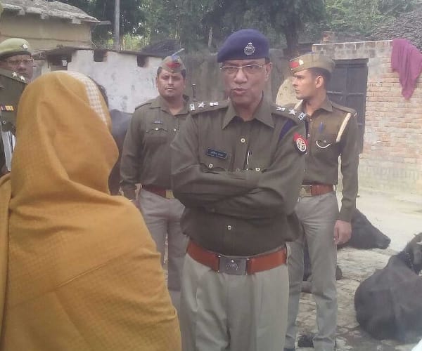 father in sitapur cuts his kid into pieces