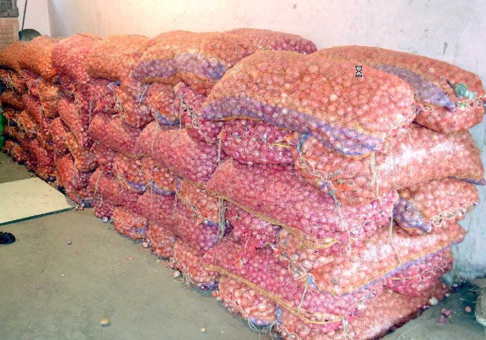 The captives were traded vegetable crashing