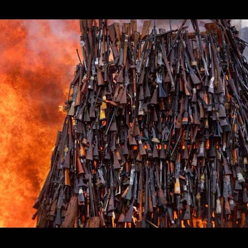 more than five thousand weapons burns in kenya