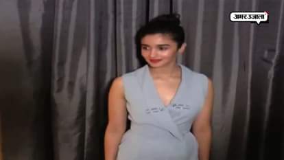 alia bhatt speaks about her love interest dear zindagi