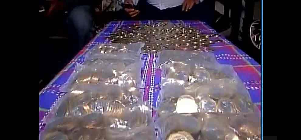 Demonetization: Man receives Rs 20000 in form of 10 rupee coins from a bank