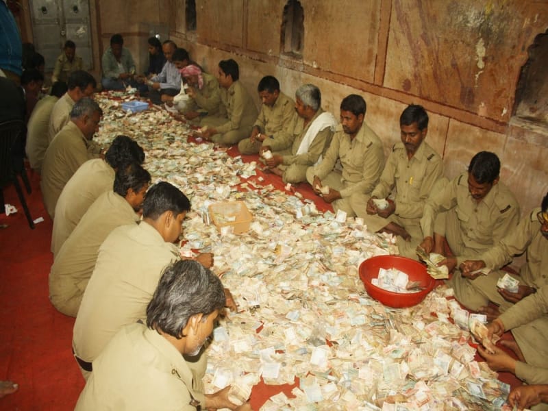 16 lakh recovered from bankebihari temple