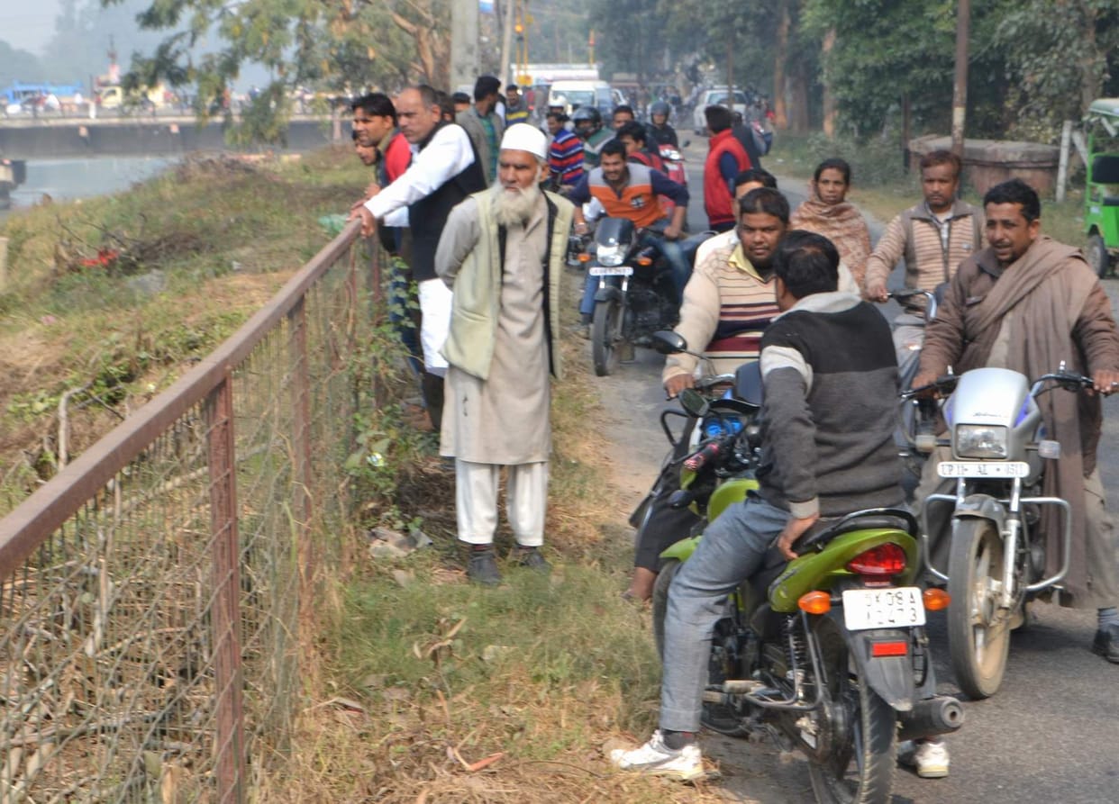 young boy jumped in gangnahar, missing