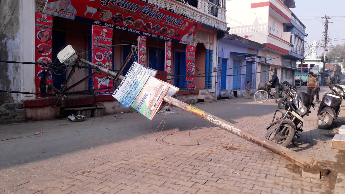 Electric pole fell shabby department, supply halt