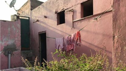 Sex workers not getting customers after demonetisation