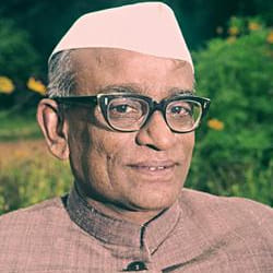 Sanjiva Reddy wanted to be the President at the age of 54