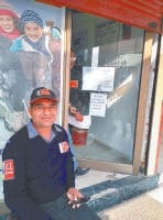 currency, atm, bank, market, exchange, senior citizen, que, kurukshetra