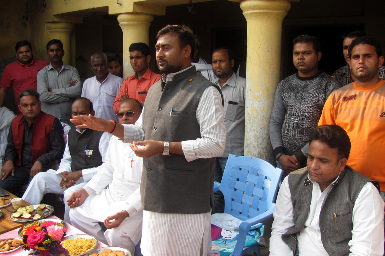 More people with black money in the fight against corruption: Dr. Bholasinh