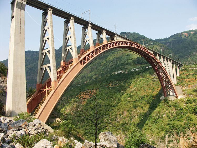 indian railway constructing highest railway bridge in jammu and kashmir