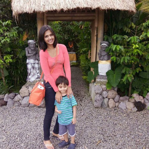 daljeet kaur celebrate her birthday in bali